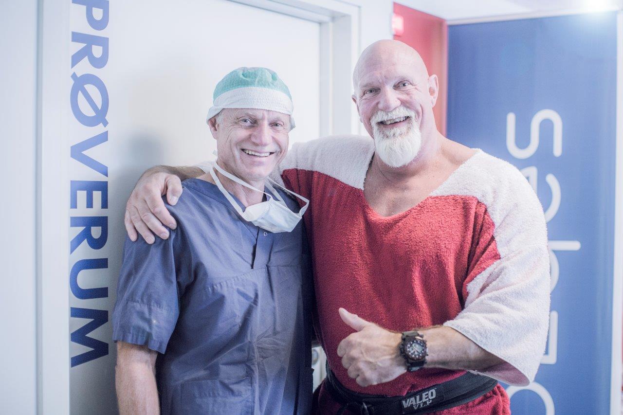 Danmarks wrestler Asbjørn Riis synes, operationen var alt andet end U ...