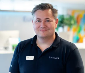 Dr. Mads Kofod